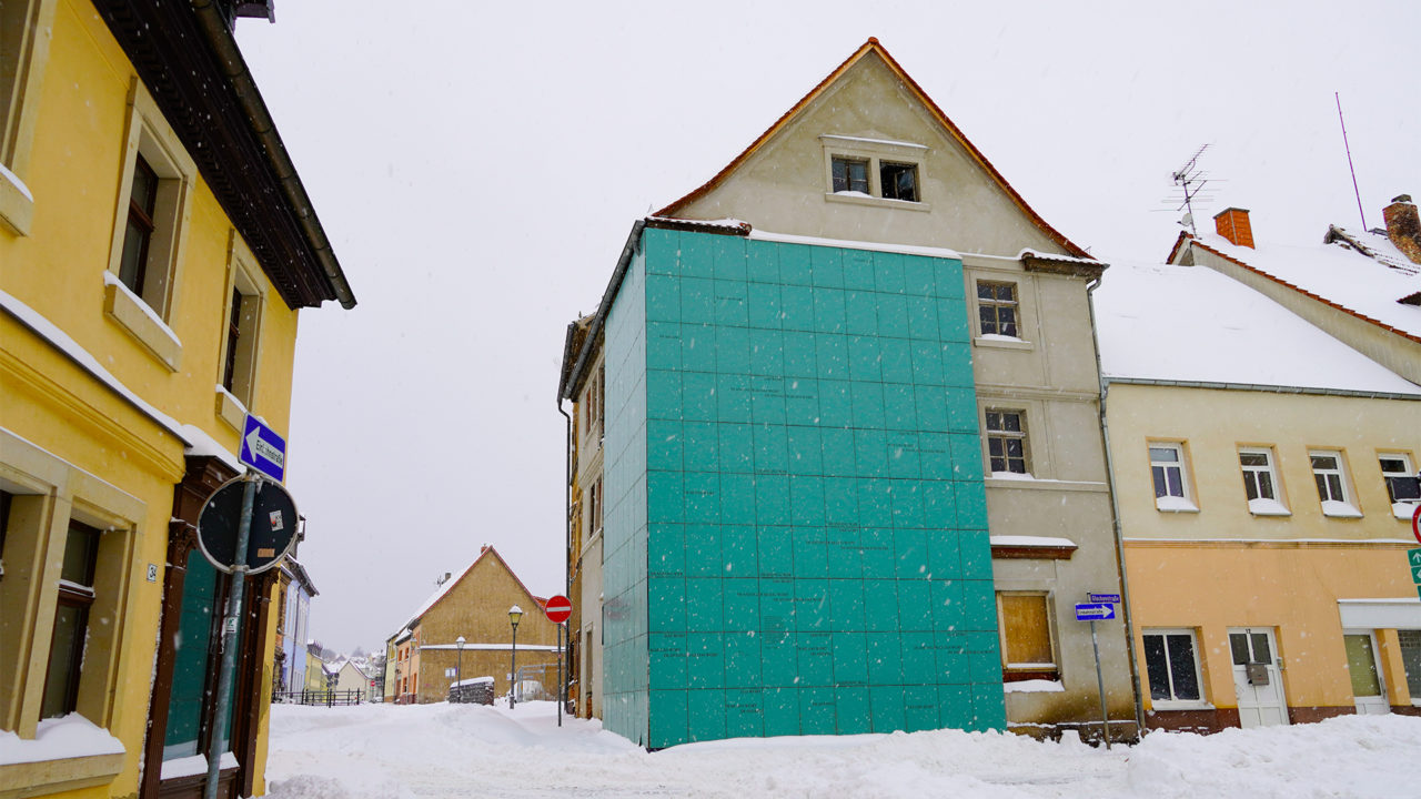 Hauswand Luther und die Medienrevolution im Winter